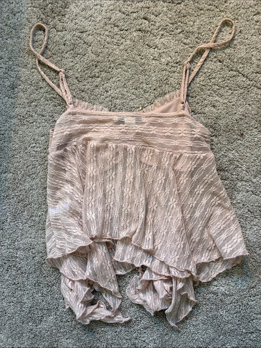 HYFVE Blush Pink Lace Handkerchief Hem Cami - Picture 2 of 2